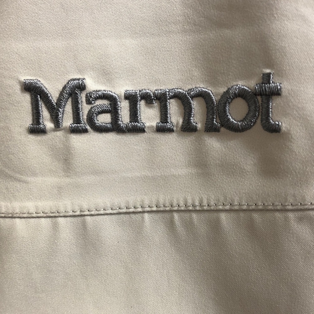 Marmot Light Gray Women’s Gore-tex Jacket, Size Medium - Picture 3 of 11